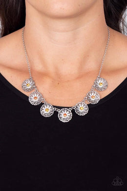 August Fashion Fix EXCLUSIVES Set