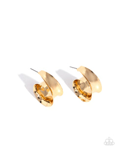 Paparazzi Curly Cadence - Gold Earring