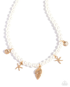 Paparazzi Beachcomber Beauty - Gold Necklace & Earrings
