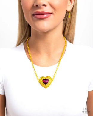 Paparazzi Locket Leisure - Yellow Necklace & Earrings