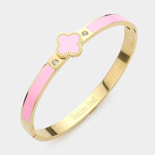 Load image into Gallery viewer, Quatrefoil Pointed Stainless Steel Hinged Bracelet