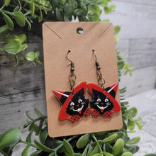 Load image into Gallery viewer, Vintage black cat earrings