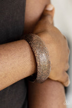 Load image into Gallery viewer, Paparazzi Garden Villa - Copper - Embossed Thick Bangel Bracelet - $5 Jewelry with Ashley Swint