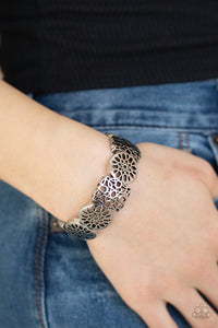 Paparazzi Mandala Mixer - Silver - Antiqued Mandala Frames - Stretchy Band Bracelet - $5 Jewelry with Ashley Swint