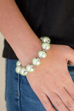 Load image into Gallery viewer, Paparazzi One Woman Show-STOPPER - Green Bracelet