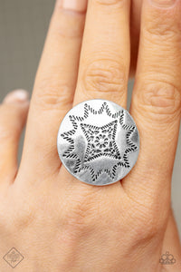 Paparazzi Rural Radius - Silver - Ring - Fashion Fix / Trend Blend - April 2019 - $5 Jewelry With Ashley Swint