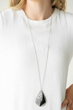 Load image into Gallery viewer, Paparazzi Impressive Edge - BLACK - Hammered Silver Teardrop - Necklace &amp; Earrings - $5 Jewelry with Ashley Swint