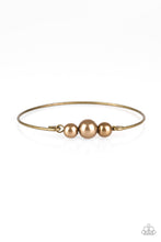 Load image into Gallery viewer, Paparazzi Industrial Innovation - Brass - Beads - Pearly Centerpiece - Bangle Bracelet - $5 Jewelry With Ashley Swint