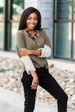 Load image into Gallery viewer, Paparazzi Big Hit - Brass Links - Etched in Linear Patterns Necklace - Fashion Fix Exclusive October 2019 - $5 Jewelry With Ashley Swint