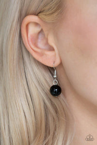 Paparazzi Hollywood HAUTE Spot - Black - Necklace & Earrings