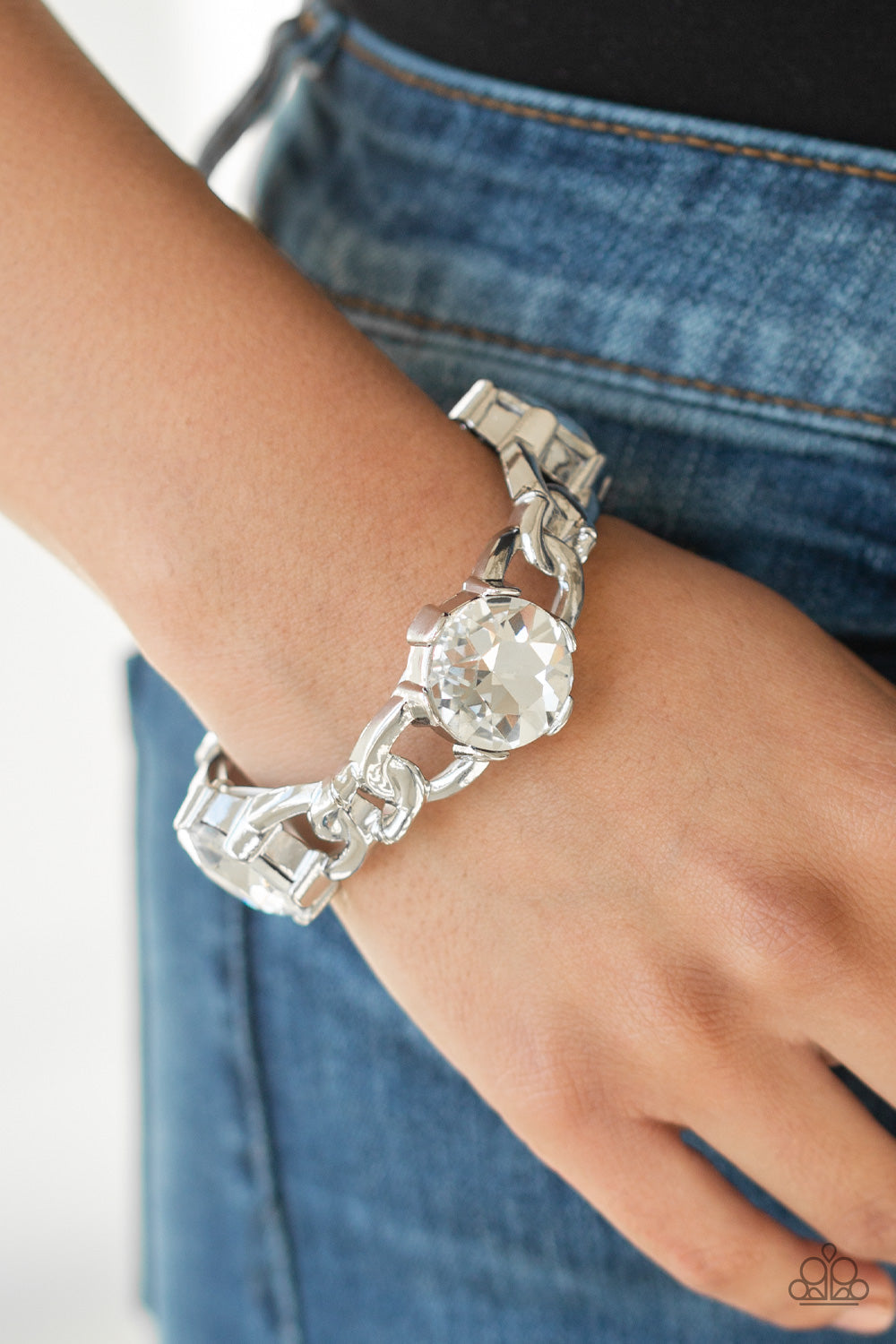 Paparazzi Light Up The Room - White Gem - Silver Chain Link - Stretchy Band Bracelet - $5 Jewelry with Ashley Swint