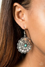 Load image into Gallery viewer, Paparazzi - I&#39;m No Wallflower - Green - Earrings