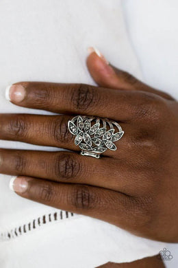 Paparazzi Perennial Paradise - Silver - Ring