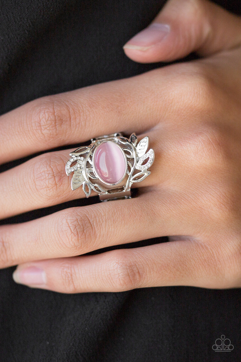 Pink moonstone deals ring paparazzi