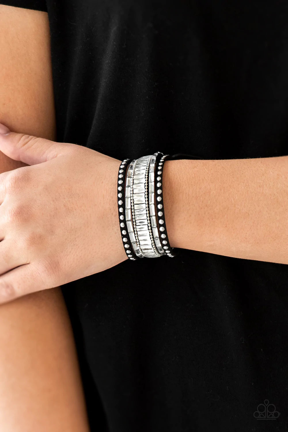 Paparazzi - Rock Star Rocker - Black - Bracelet