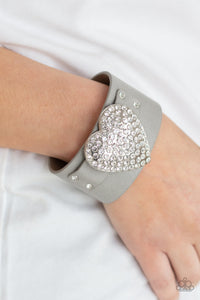 PRE-ORDER - Paparazzi Flauntable Flirt - Silver - Bracelet - $5 Jewelry with Ashley Swint