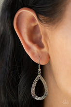 Load image into Gallery viewer, Paparazzi Teardrop Tempest - Silver - Hammered Textured Teardrops - Necklace &amp; Earrings - $5 Jewelry with Ashley Swint