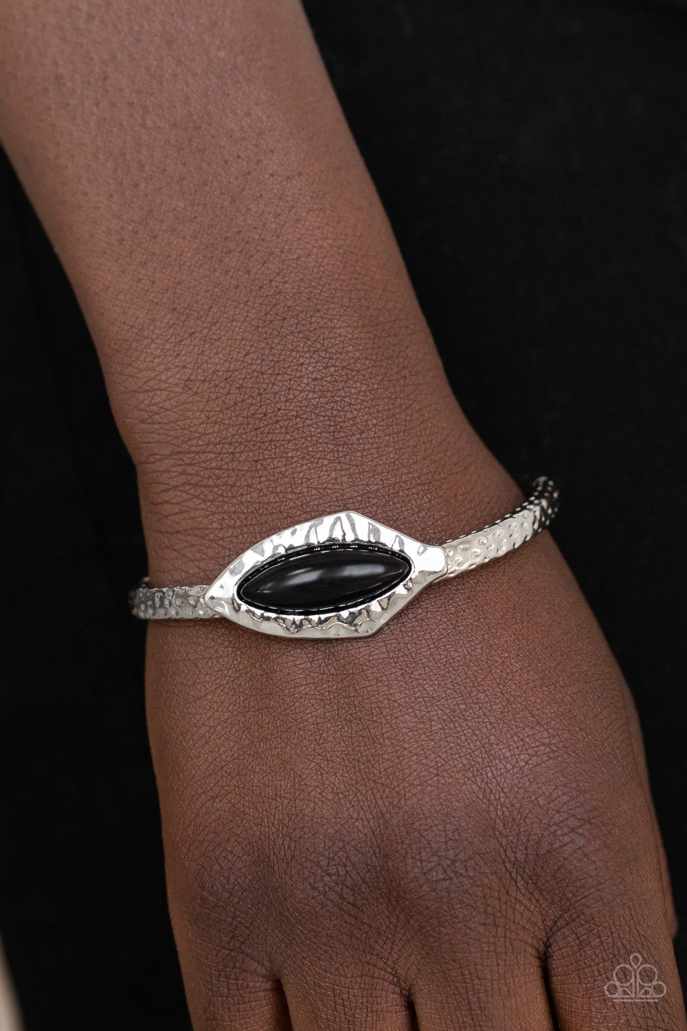 Paparazzi Mason Minimalism - Black Beaded Center - Silver Hammered - Stretchy Band Bracelet - $5 Jewelry With Ashley Swint