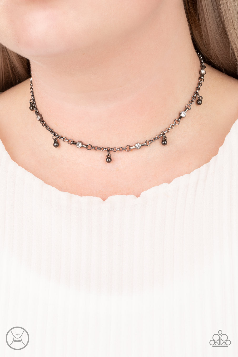 Paparazzi clearance black choker