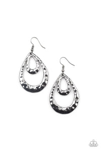 PRE-ORDER - Paparazzi Museum Muse - Black Gunmetal - Earrings - $5 Jewelry with Ashley Swint