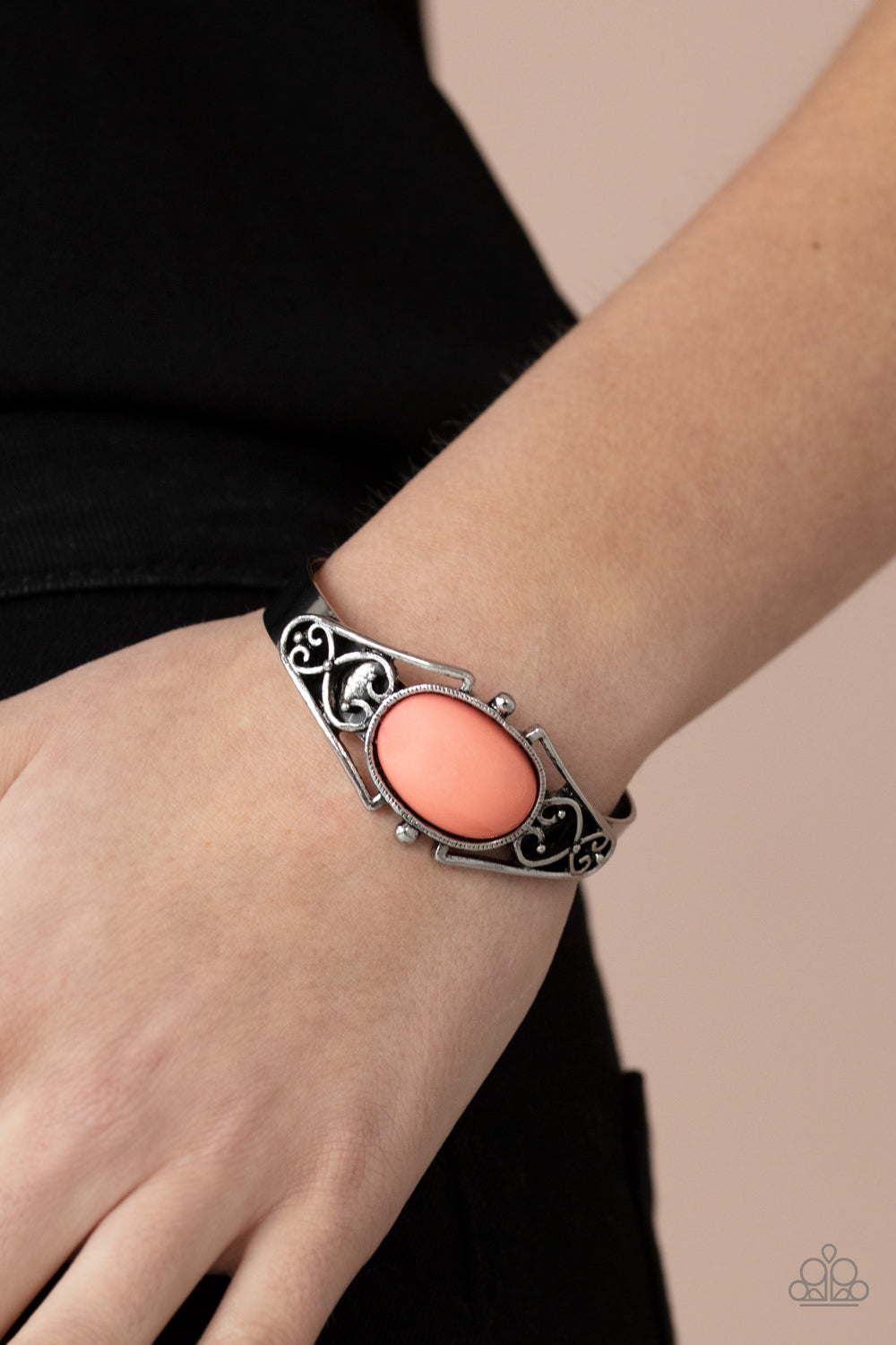 PRE-ORDER - Paparazzi Springtime Trendsetter - Orange Coral - Bracelet - $5 Jewelry with Ashley Swint