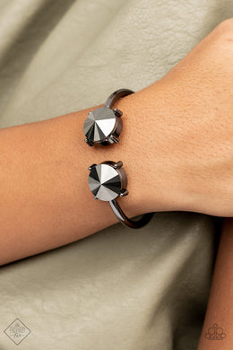 PRE-ORDER - Paparazzi Spark and Sizzle - Black - Hinged Bracelet - $5 Jewelry with Ashley Swint