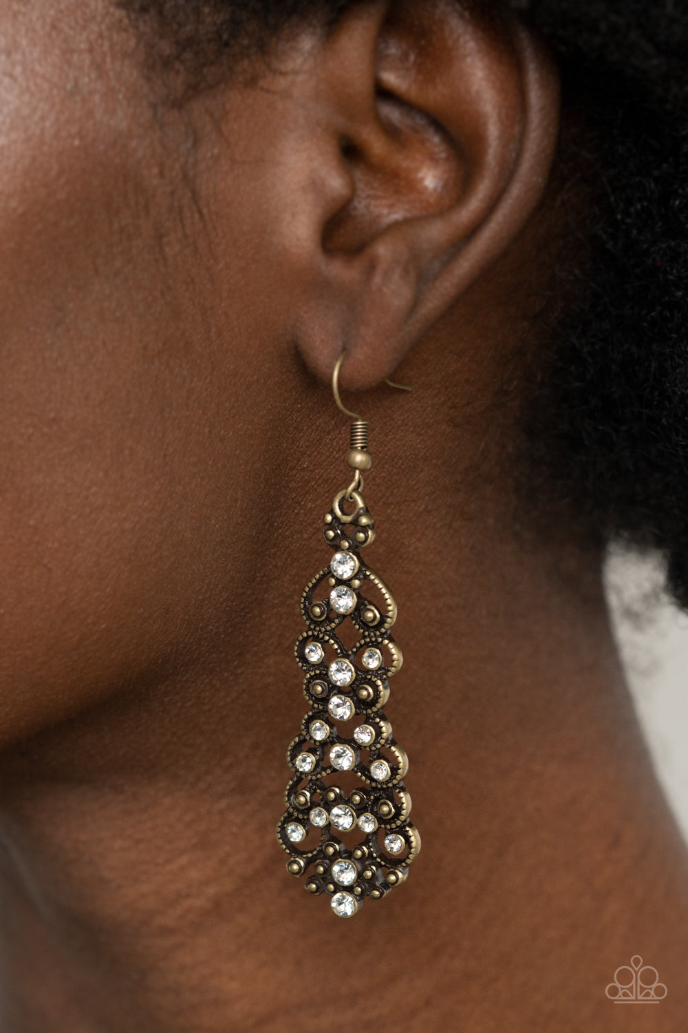 PRE-ORDER - Paparazzi Diva Decorum - Brass - Earrings - $5 Jewelry with Ashley Swint