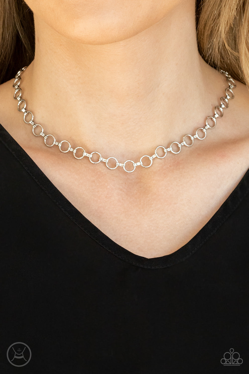PRE-ORDER - Paparazzi Insta Connection - Silver - Choker Necklace & Earrings - $5 Jewelry with Ashley Swint