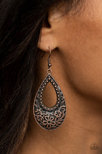 Load image into Gallery viewer, PRE-ORDER - Paparazzi Organically Opulent - Copper - Earrings - $5 Jewelry with Ashley Swint