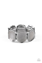 Load image into Gallery viewer, Paparazzi Treasure Cache - Black - Hammered Gunmetal Discs - Stretchy Band Bracelet - $5 Jewelry with Ashley Swint