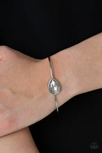 Load image into Gallery viewer, Paparazzi Make A Spectacle - Silver Gem - Bracelet - $5 Jewelry With Ashley Swint
