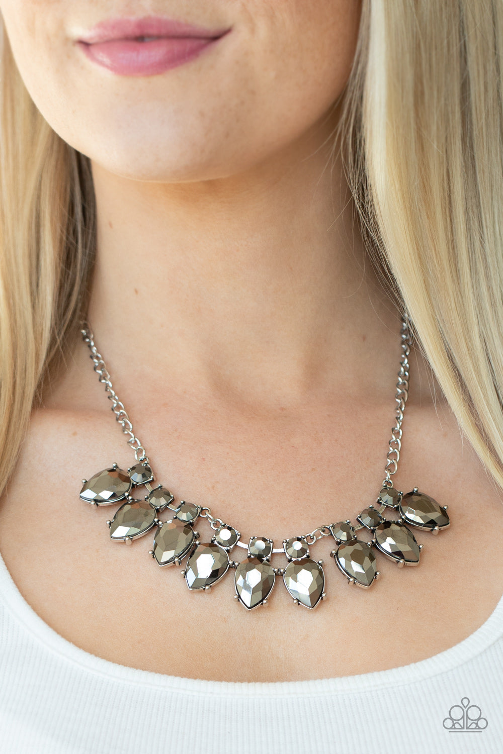 PRE-ORDER - Paparazzi Extra Enticing - Silver - Necklace & Earrings - $5 Jewelry with Ashley Swint