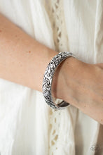 Load image into Gallery viewer, PRE-ORDER - Paparazzi Victorian Meadow - Silver - Bracelet - $5 Jewelry with Ashley Swint