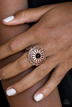 Load image into Gallery viewer, Paparazzi Daringly Daisy - Copper - Flower Ring