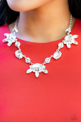Paparazzi GLOW-trotting Twinkle - White - Necklace & Earrings