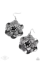 Load image into Gallery viewer, Paparazzi Midnight Garden - Flower - Earrings